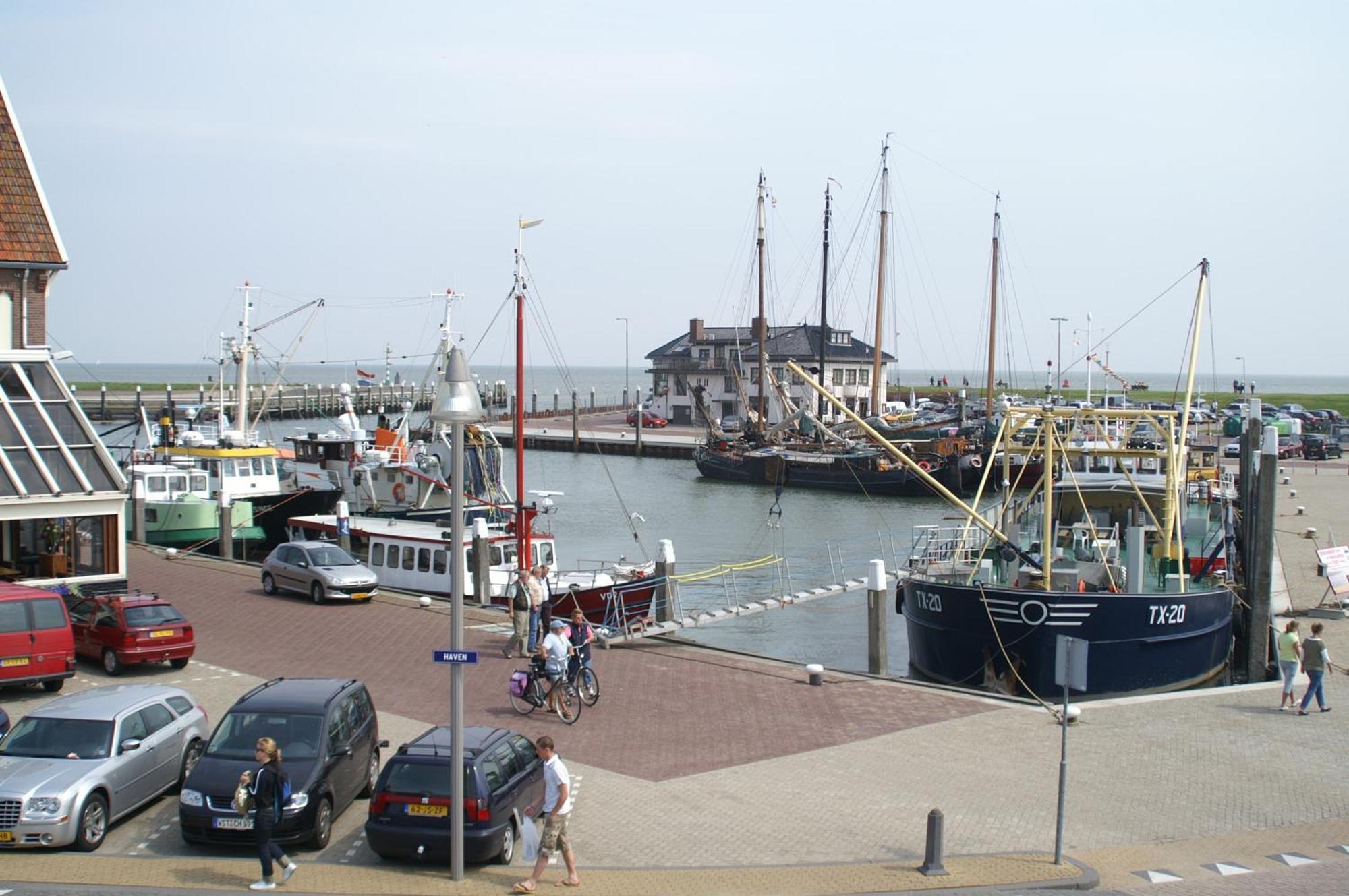 Havenhotel At Sea Texel Oudeschild Exterior foto